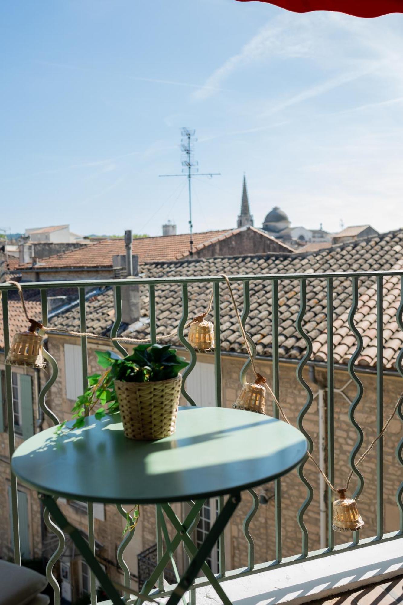 Appartement Le Grand Riche , Vue Sur Les Alpilles Saint-Remy-de-Provence Luaran gambar